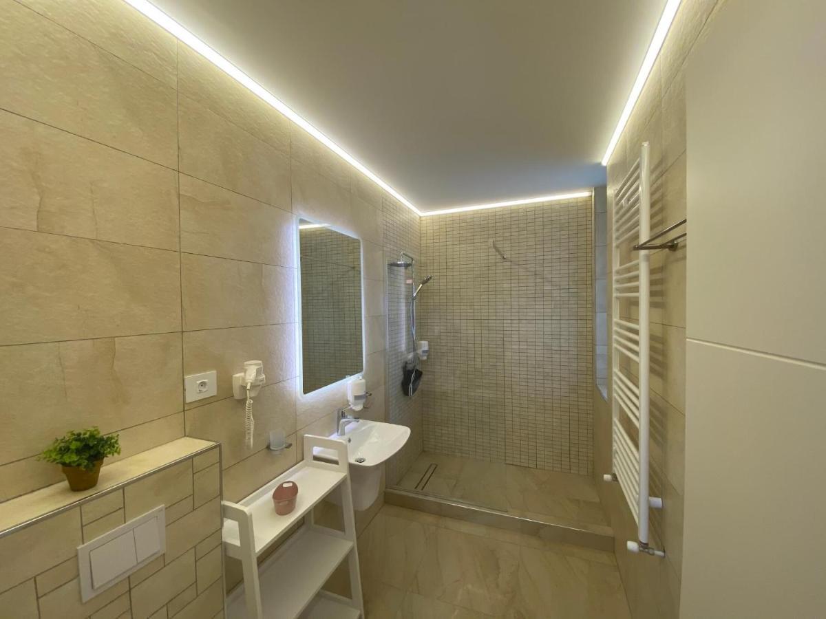 Vila Ducu - Adults Only Неводарі Екстер'єр фото
